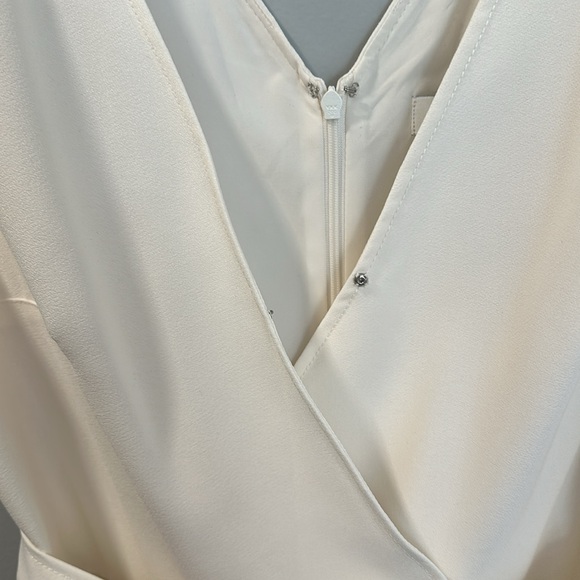 NWT Club Monaco cream jumpsuit, Sz 6 - Picture 3 of 7